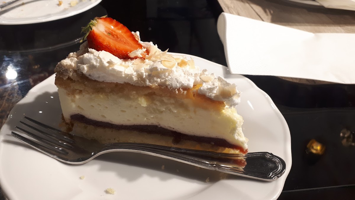 Cafe Steiner Puuvilla-5