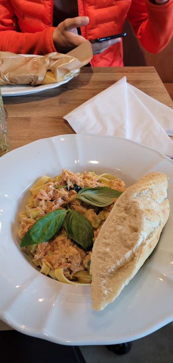 Cafe Steiner Puuvilla-9